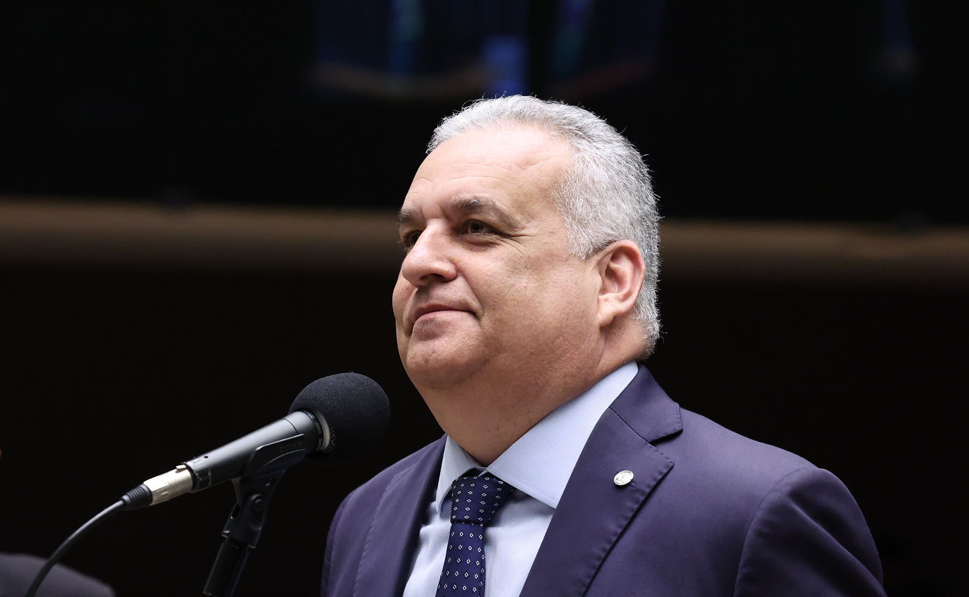 GILMAR MENDES ARQUIVA PEDIDO DE INVESTIGAÇÃO CONTRA VICE DE FLÁVIO BOLSONARO