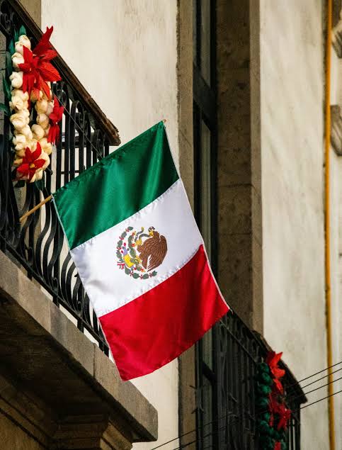 TERREMOTO DE MAGNITUDE 7,3 ATINGE O MÉXICO E É SENTIDO ATÉ EM PAÍSES DA AMÉRICA CENTRAL