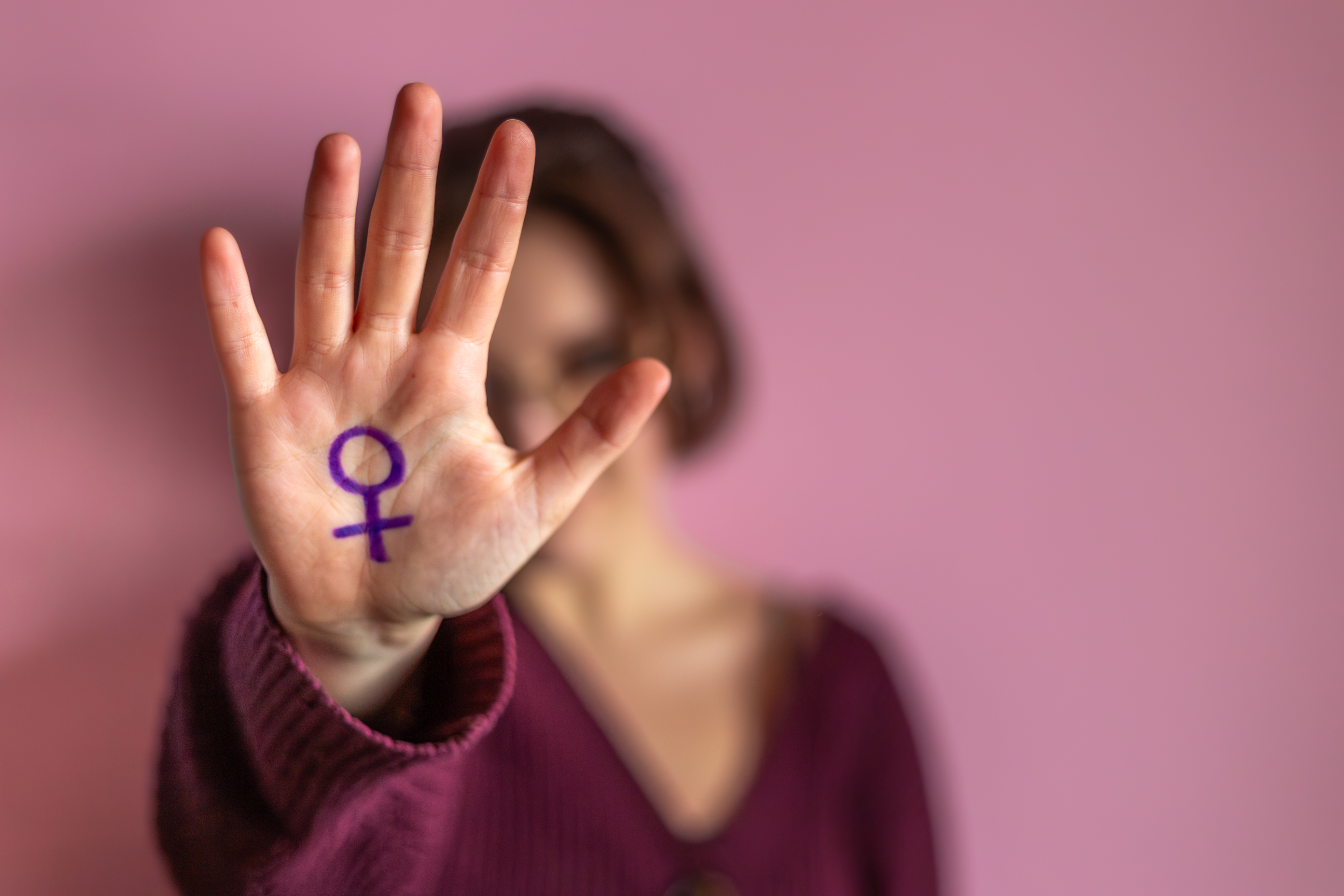 BRASIL REGISTRA RECORDE DE FEMINICÍDIOS NO 1º TRIMESTRE DE 2026 E ACENDE ALERTA NACIONAL