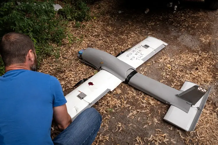DRONE RUSSO GUIADO POR IA TERIA MATADO TRÊS CIVIS NA UCRÂNIA E ACENDE ALERTA SOBRE ARMAS AUTÔNOMAS