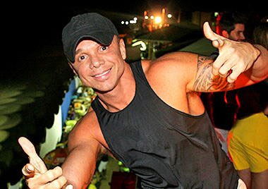 NETINHO, VOZ DE “MILLA” E ÍCONE DO AXÉ, MORRE AOS 60 ANOS; RELEMBRE A TRAJETÓRIA