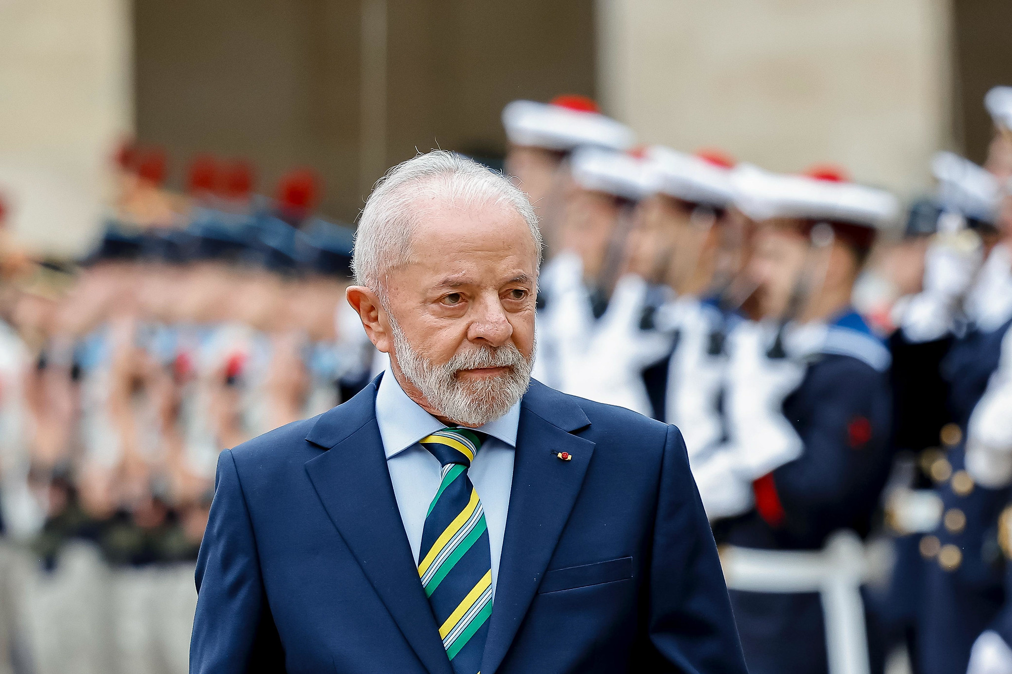GOVERNO LULA TEM ROMBO DE R$ 105,5 BILHÕES ENTRE DESPESAS E LIMITE PARA PAGAMENTOS EM 2026