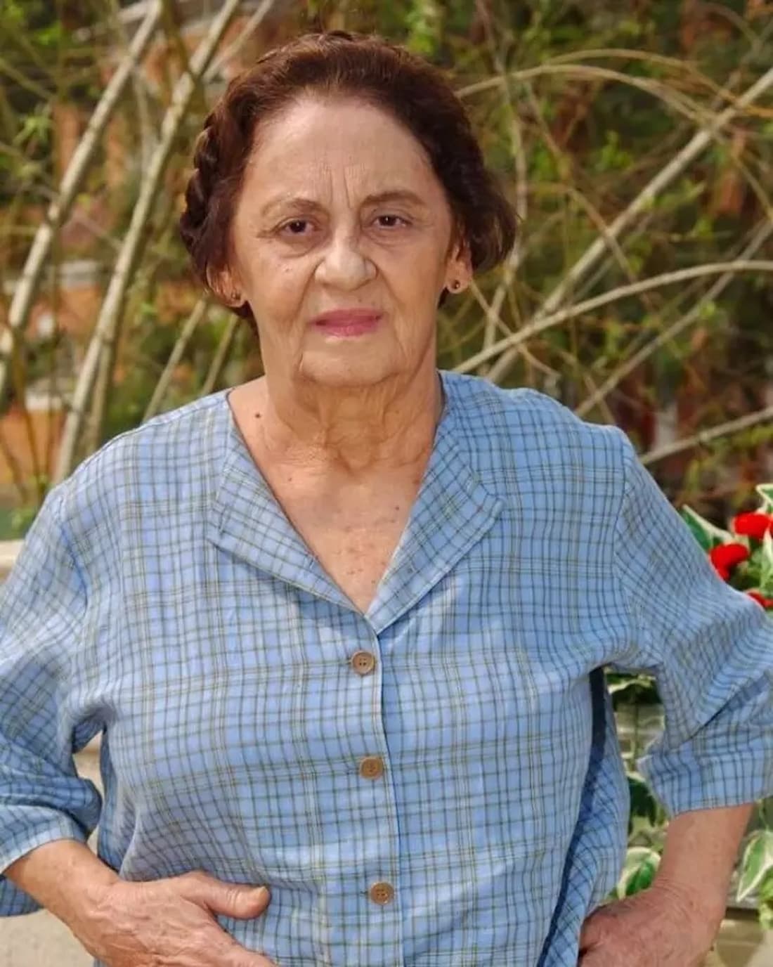 LAURA CARDOSO: A HISTÓRIA DE UMA DAS MAIORES ATRIZES DO BRASIL