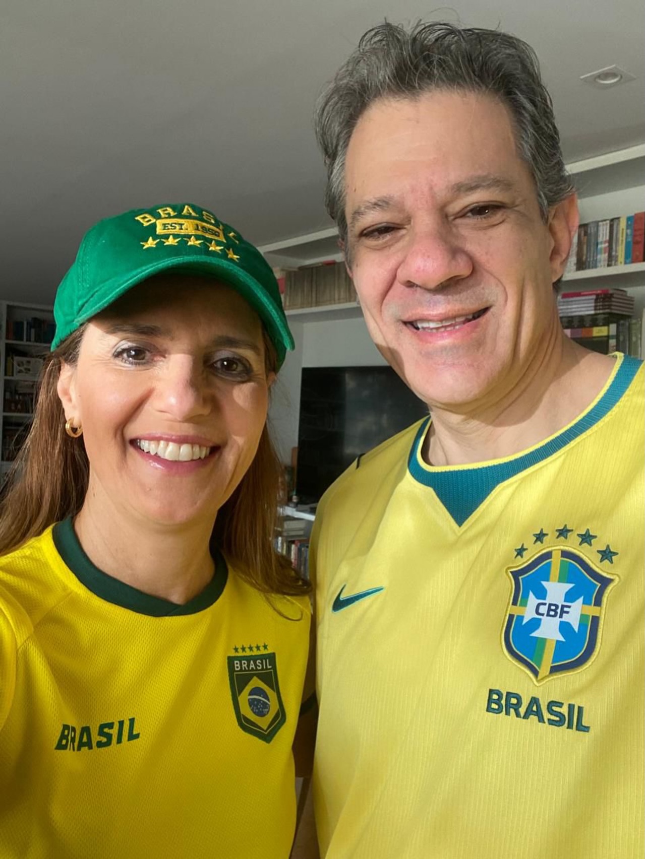HADDAD DIZ QUE ESPOSA VAI “DORMIR COM O PRÓXIMO GOVERNADOR DE SP” APÓS ELEIÇÃO
