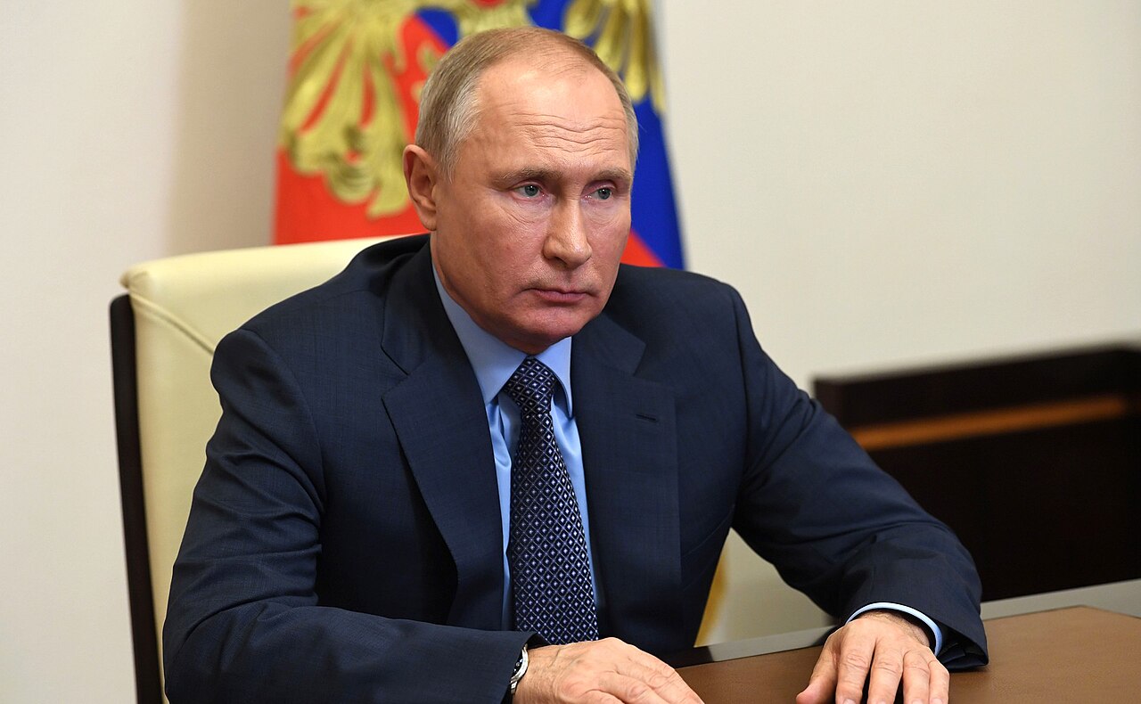 EM MEIO A PRESSÃO GLOBAL E TRÉGUA FRÁGIL, PUTIN DIZ QUE GUERRA NA UCRÂNIA “ESTÁ SE APROXIMANDO DO FIM”