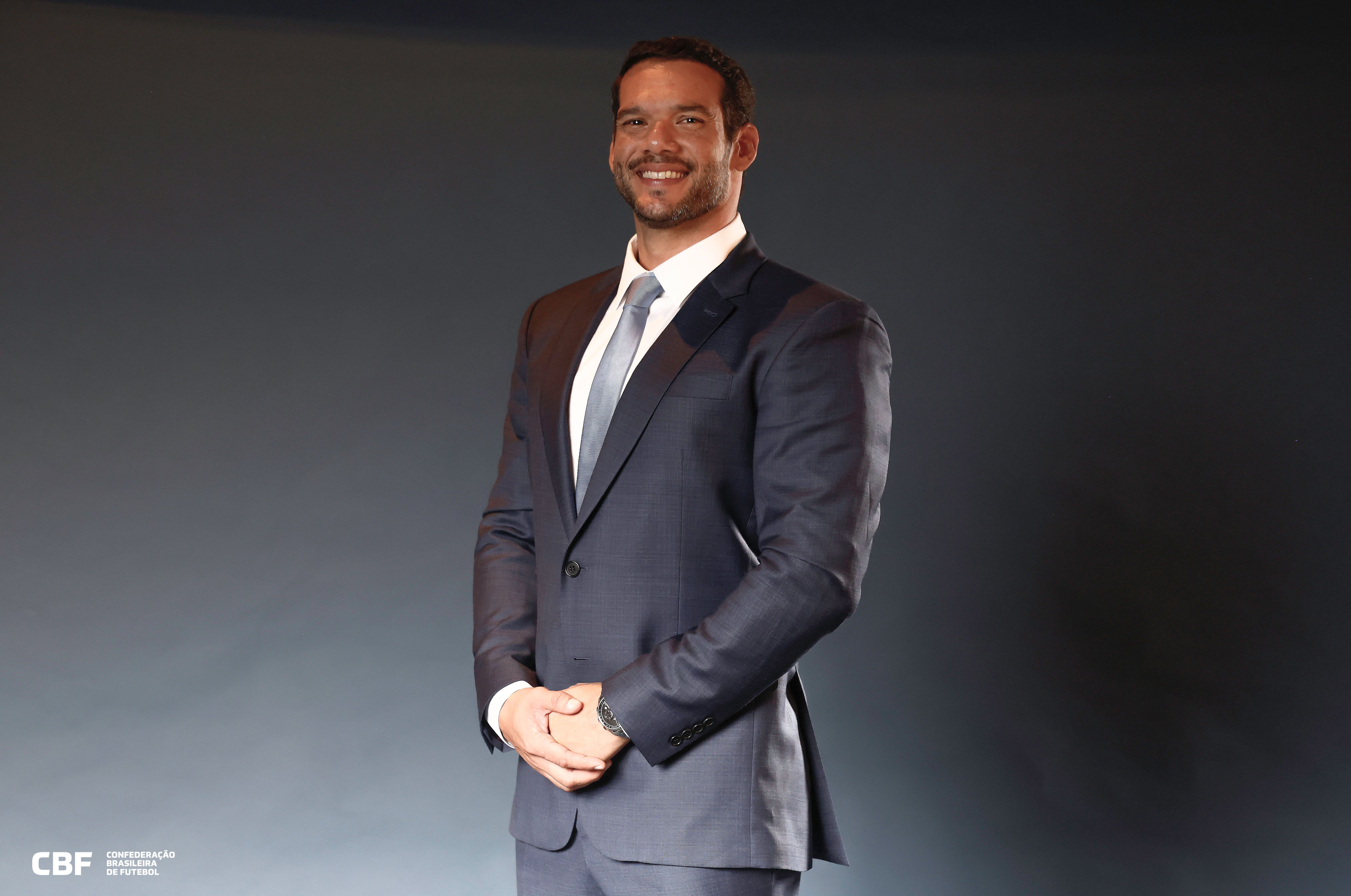 SAMIR XAUD PODE DEIXAR A PRESIDÊNCIA DA CBF EM MEIO À CRISE APÓS ELIMINAÇÃO DO BRASIL, DIZ JORNALISTA