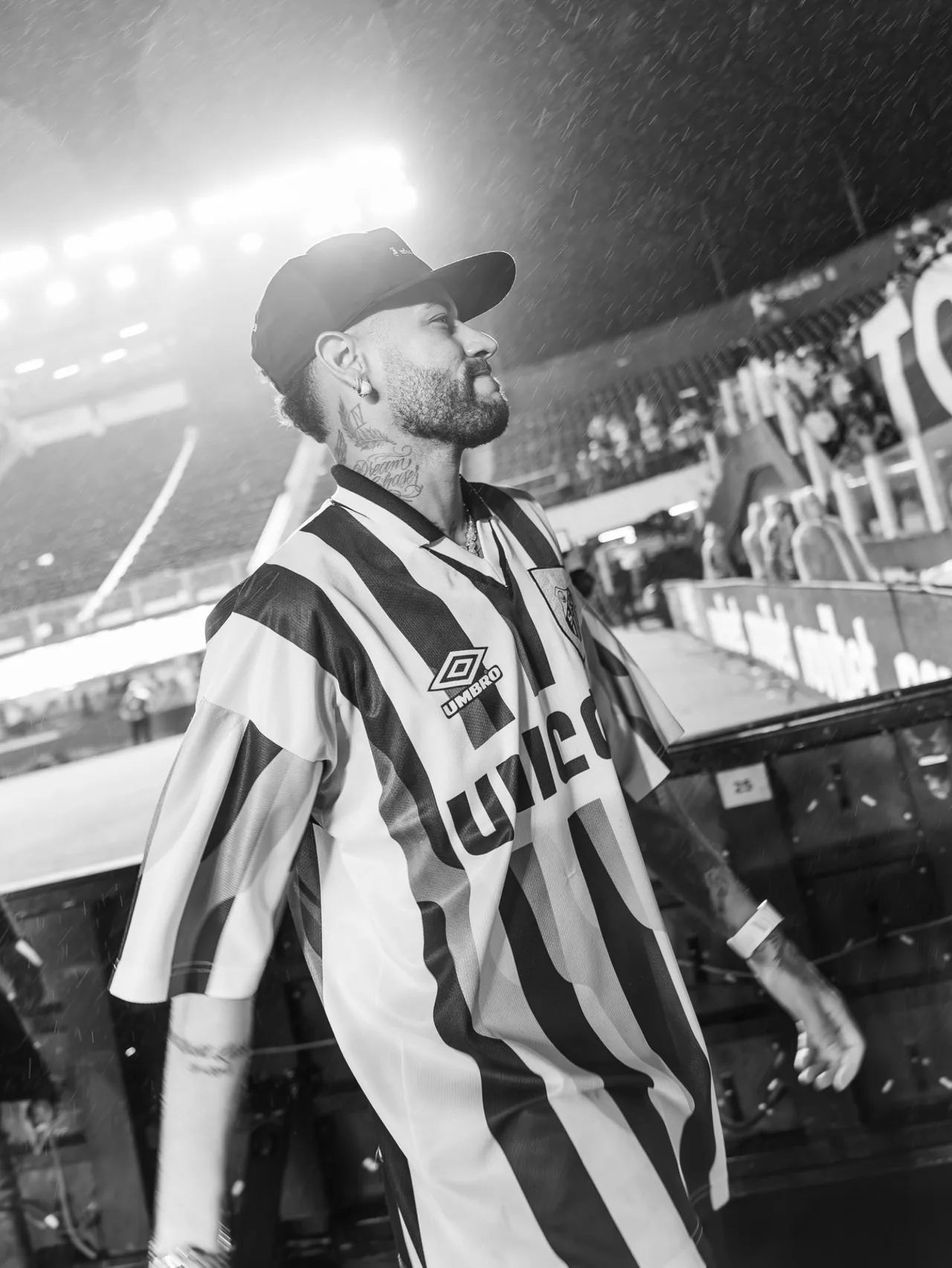 NEYMAR SE MANIFESTA APÓS ELIMINAÇÃO DO SANTOS E MANDA RECADO À TORCIDA: “DIAS MELHORES VIRÃO”