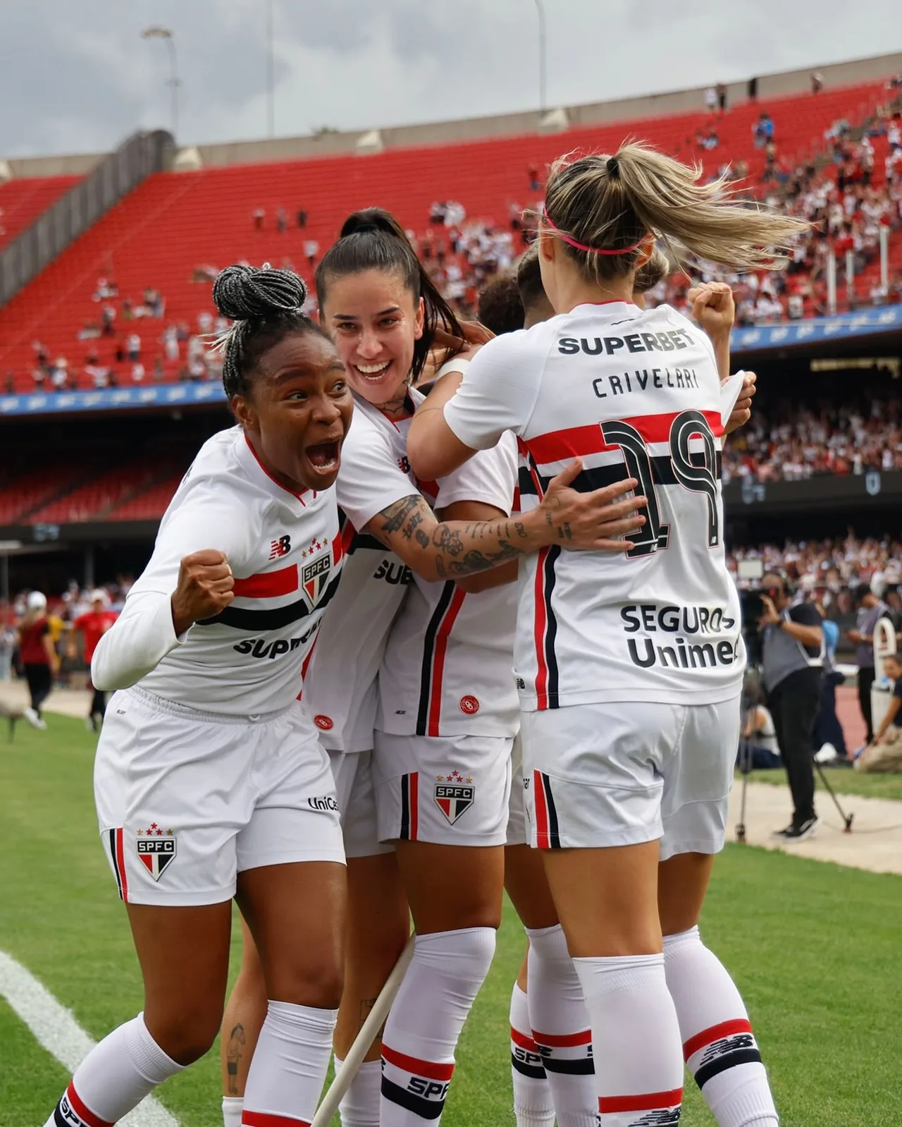 SÃO PAULO É CAMPEÃO BRASILEIRO FEMININO PELA PRIMEIRA VEZ E ENCERRA HEGEMONIA DO CORINTHIANS